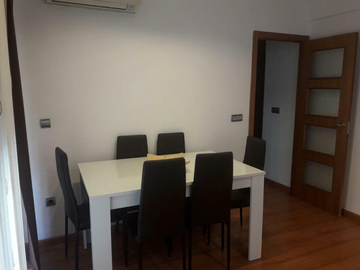 Apartemen 100 m² dengan 3 kamar tidur dan 2 kamar mandi pribadi di Parque de l'Aiguera Benidorm Bagian luar foto