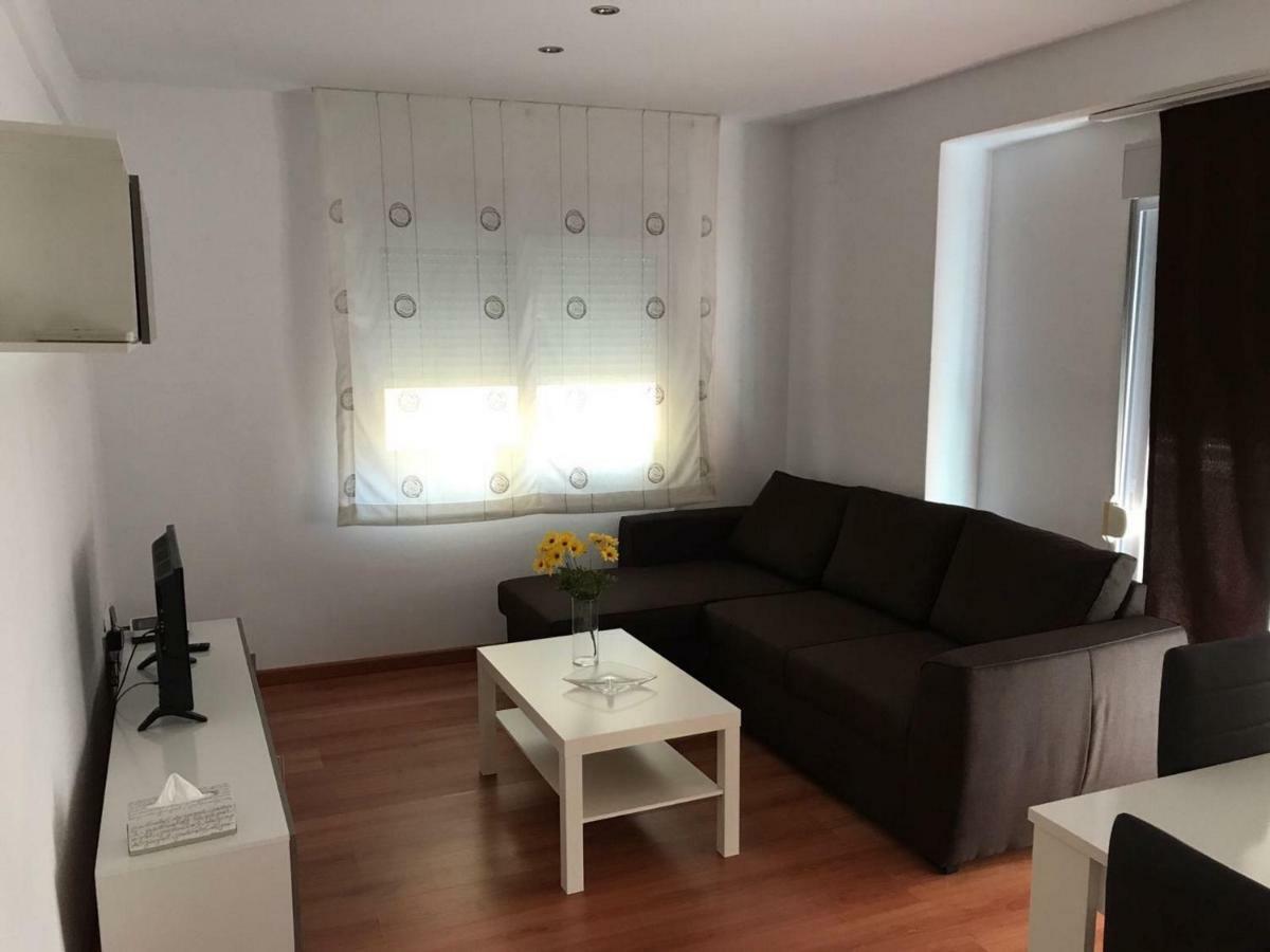 Apartemen 100 m² dengan 3 kamar tidur dan 2 kamar mandi pribadi di Parque de l'Aiguera Benidorm Bagian luar foto